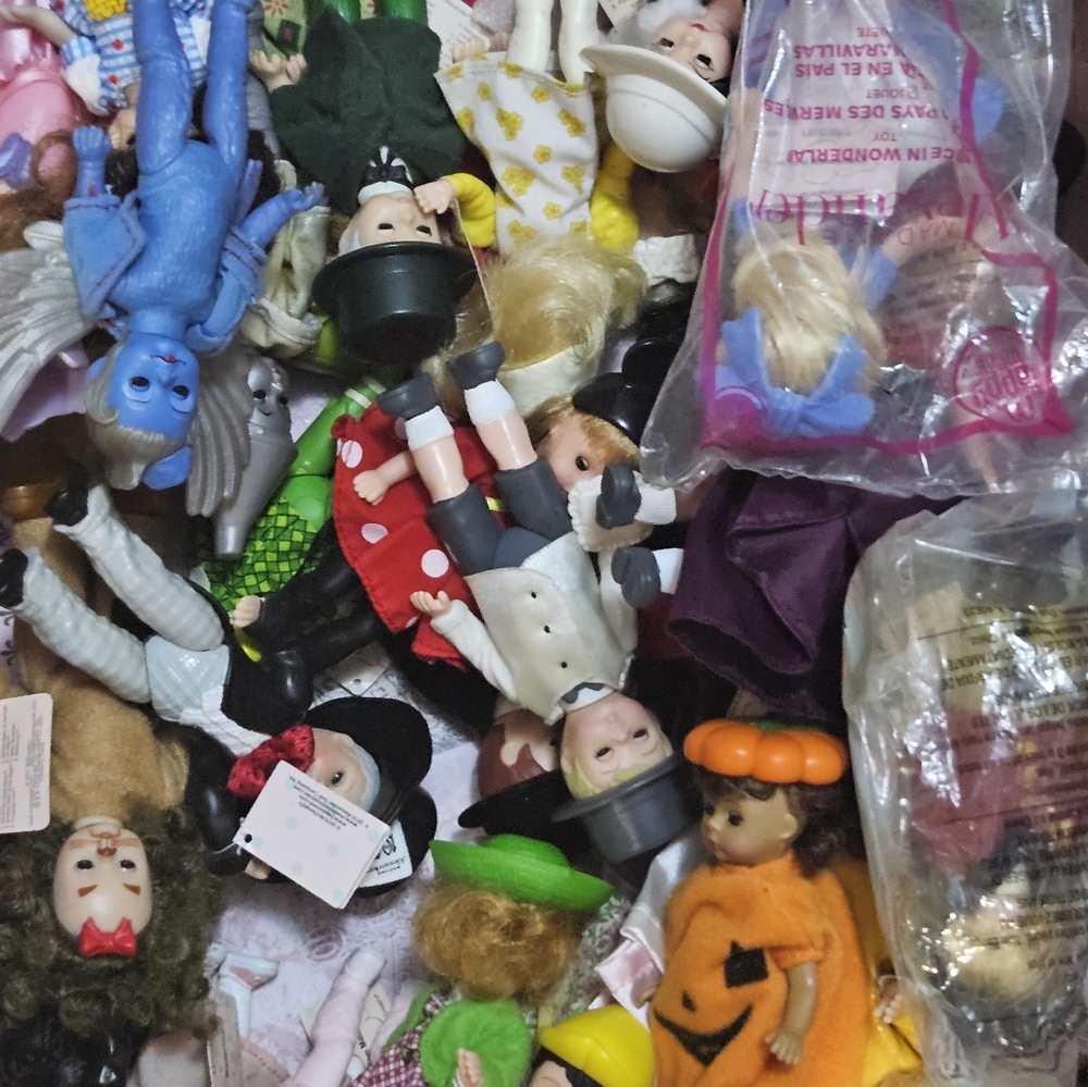 MADAME ALEXANDER MINI DOLL 15 YEARS COLLECTION $100